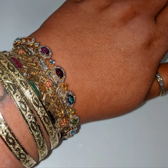 Multi-Gemstone Peridot, London Blue, Amethyst Tennis Bracelet - Picture 15 of 16